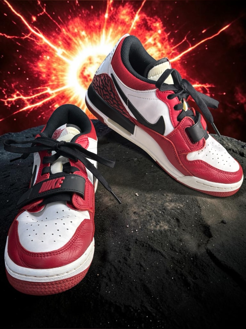 Nike Air Jordan Legacy 312 Low Sneakers Chicago Leather Size 7Y Red Black White